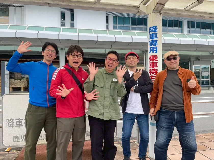 食べ尽くしツアーのメンバー5人